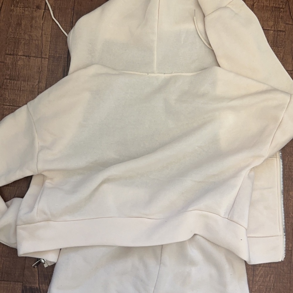 Jogger set - Picture 2 of 5